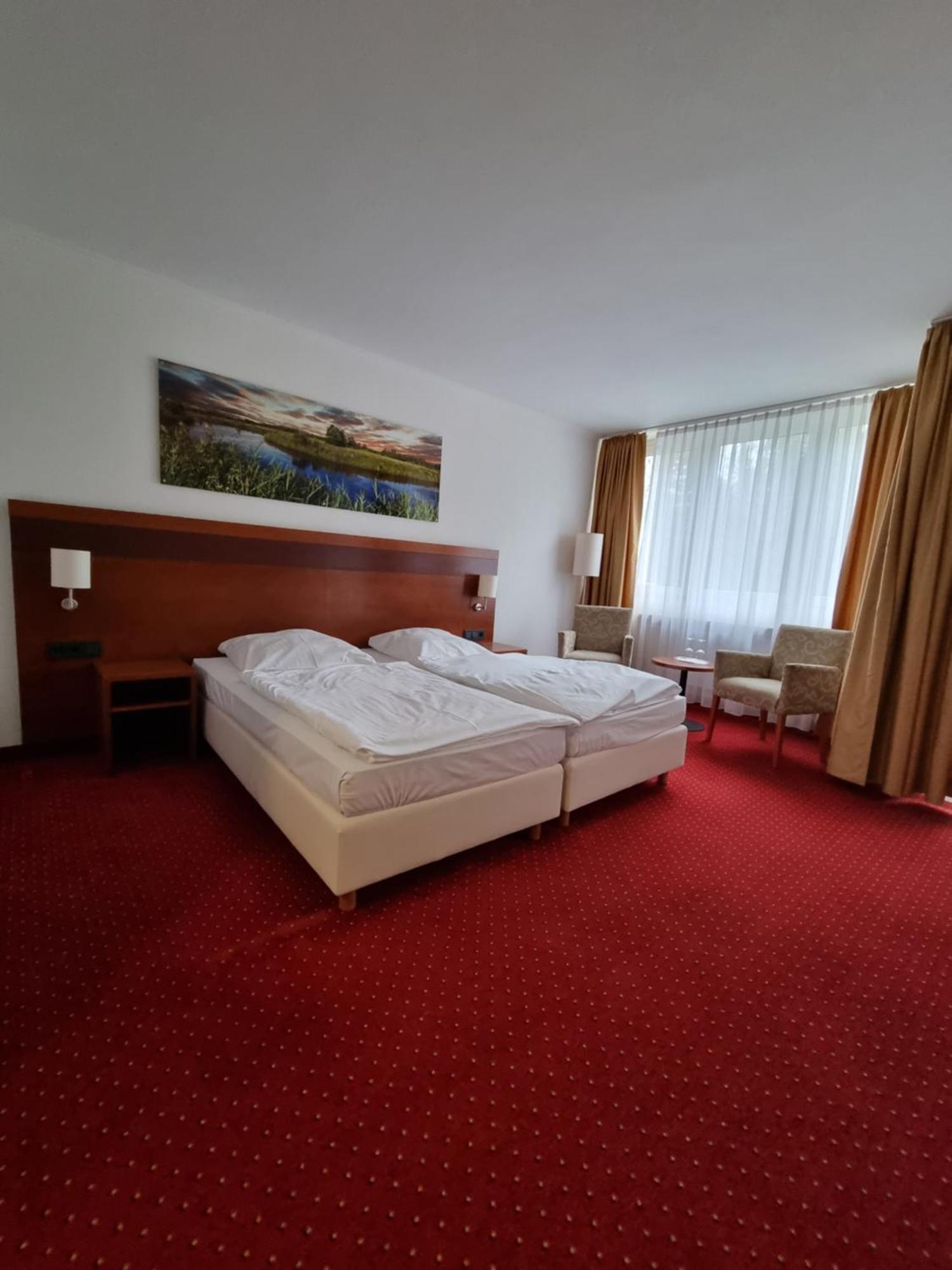 Hotel Am Rosenpark Аахен Екстер'єр фото