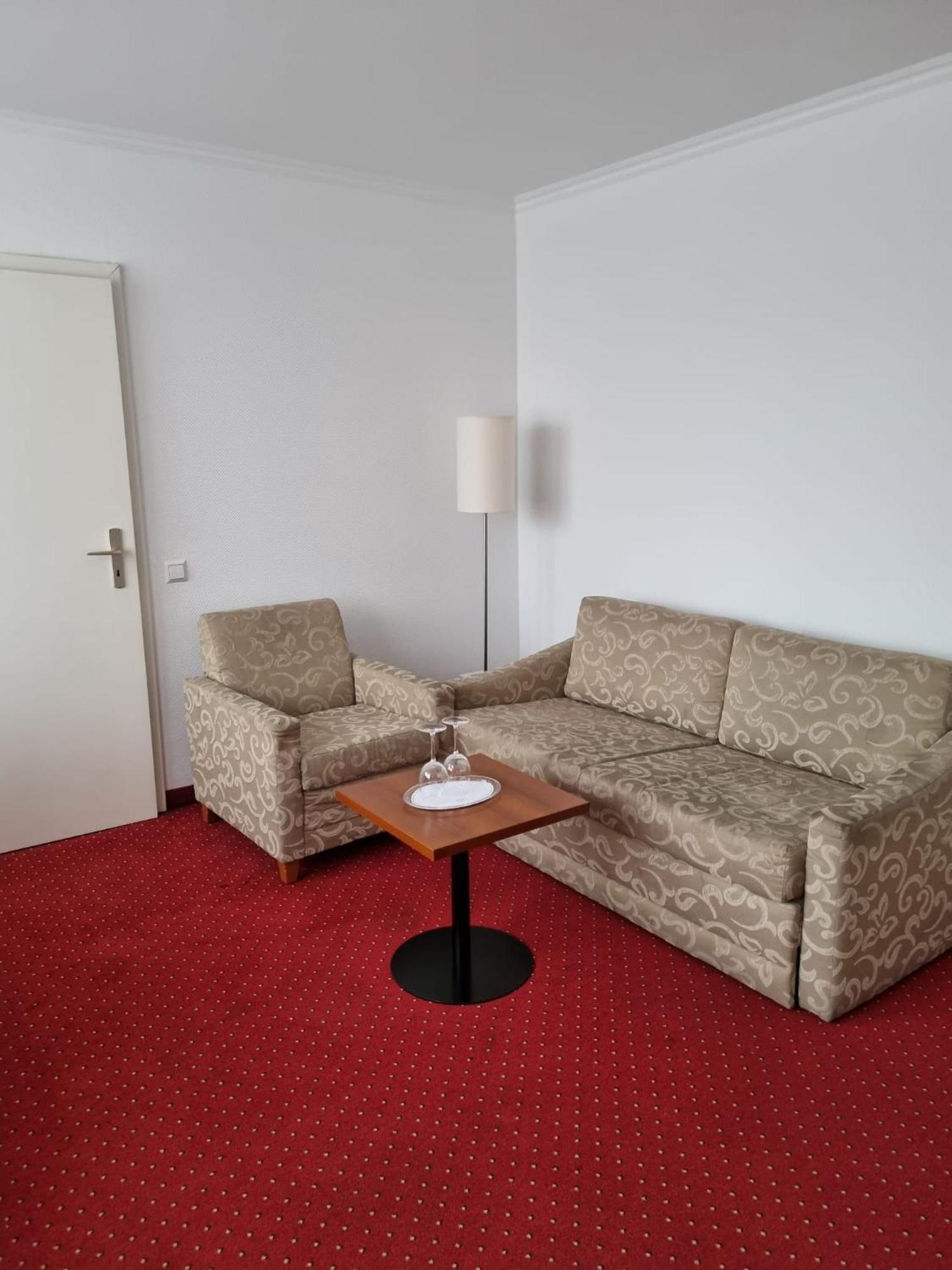 Hotel Am Rosenpark Аахен Екстер'єр фото