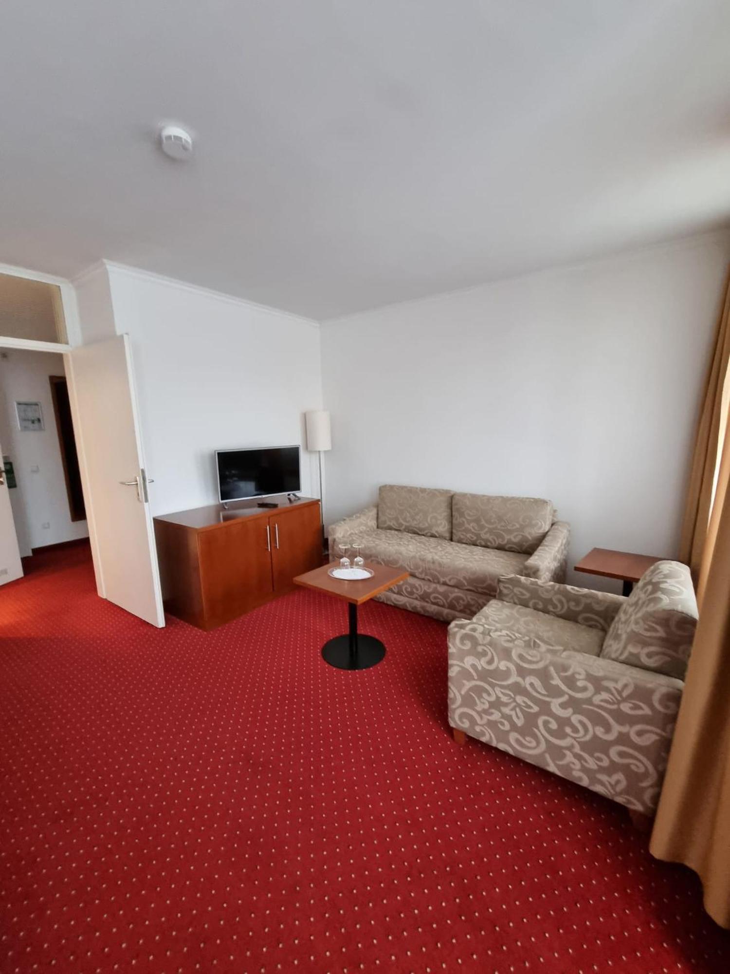 Hotel Am Rosenpark Аахен Екстер'єр фото
